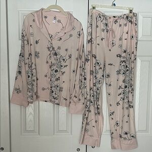 Flora Nikrooz Pink Floral Pajama Set